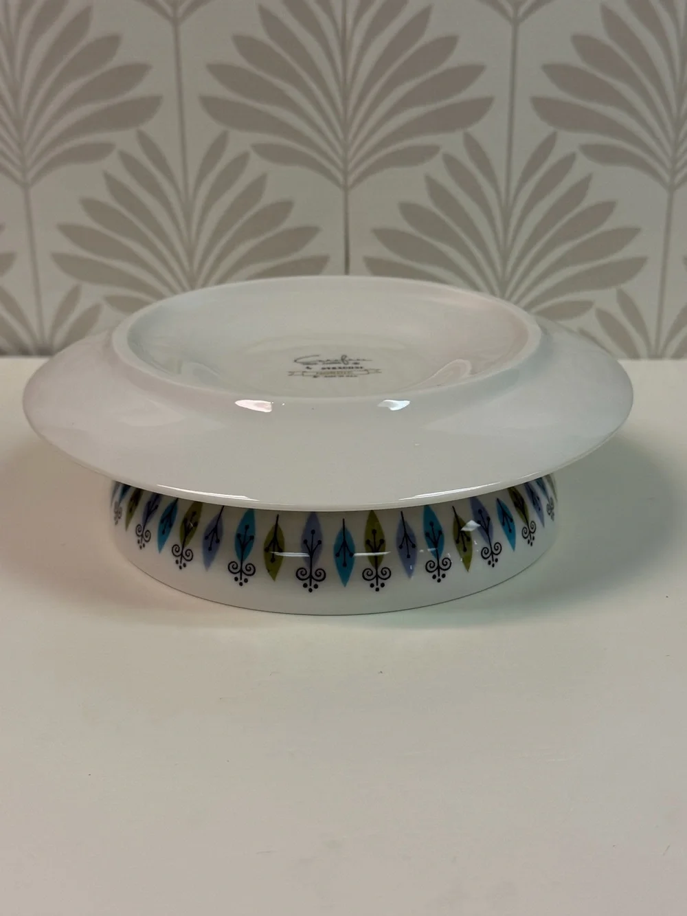 Vintage Carefree True China Nordic Syracuse Atomic Pattern Gravy Boat with Plate